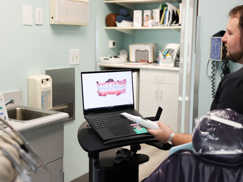 Renaissance Dental Group | Emergency Treatment, Oral Exams and Cosmetic Dentistry